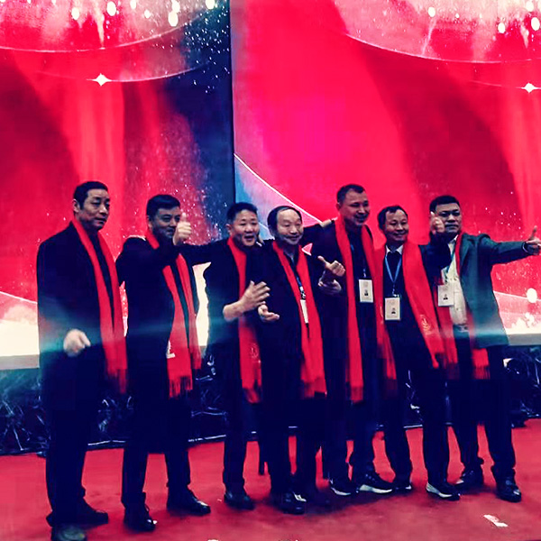 江蘇瓦工協(xié) 江蘇瓦工協(xié)